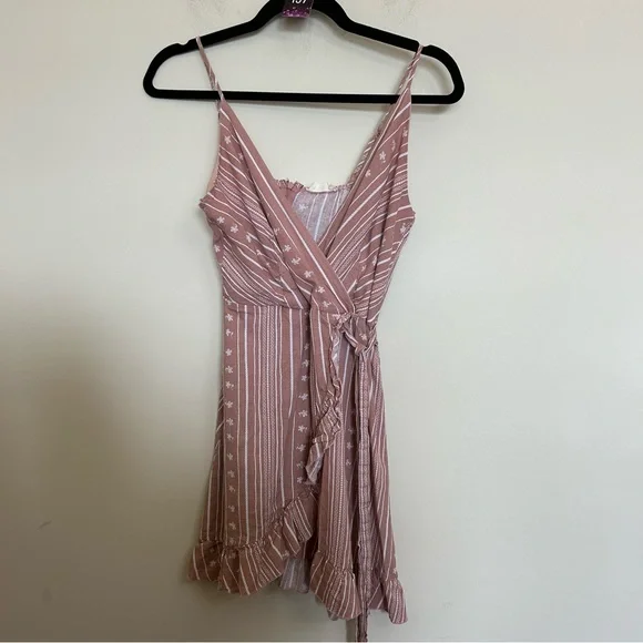 157. Alter'd State faux wrap boho mini dress size M - Picture 1 of 8